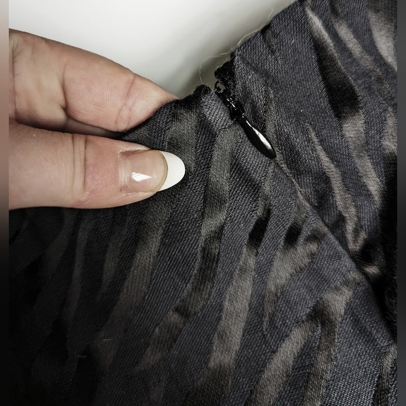 Rag & Bone Black Zebra Dress Pant Size 12 - Picture 4 of 8